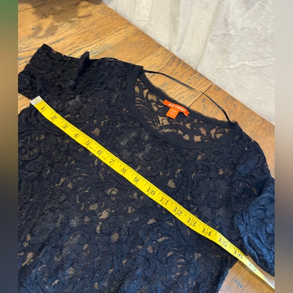 JOE FRESH Black lace top size XS - Picture 4 of 6